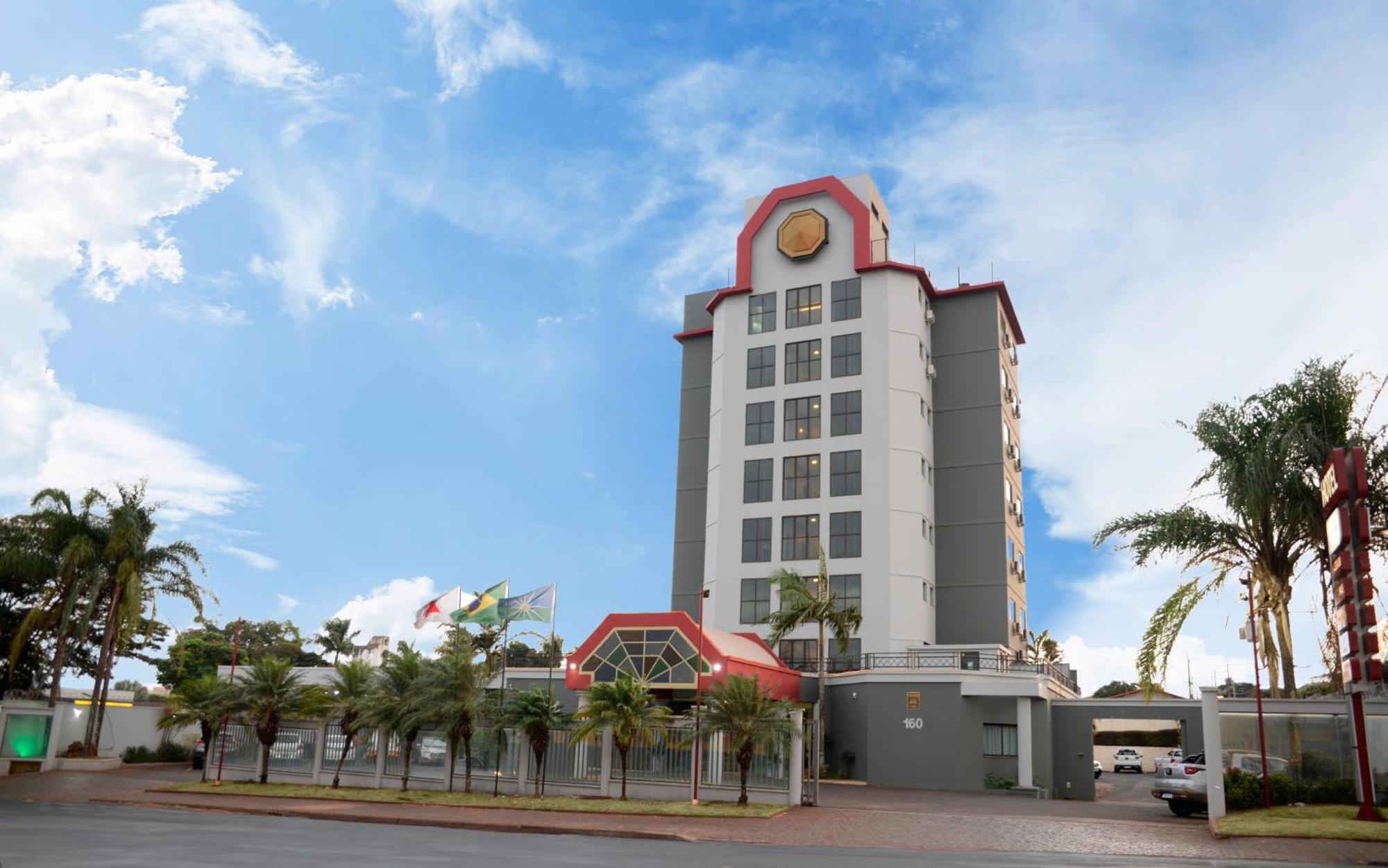 Carlton Plaza Hotel Uberlandia Bagian luar foto